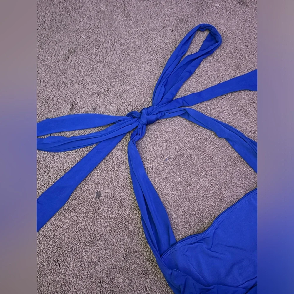 Blue homecoming dress. Short ruched deep blue dress size small Lucy in the Sky - Picture 6 of 10